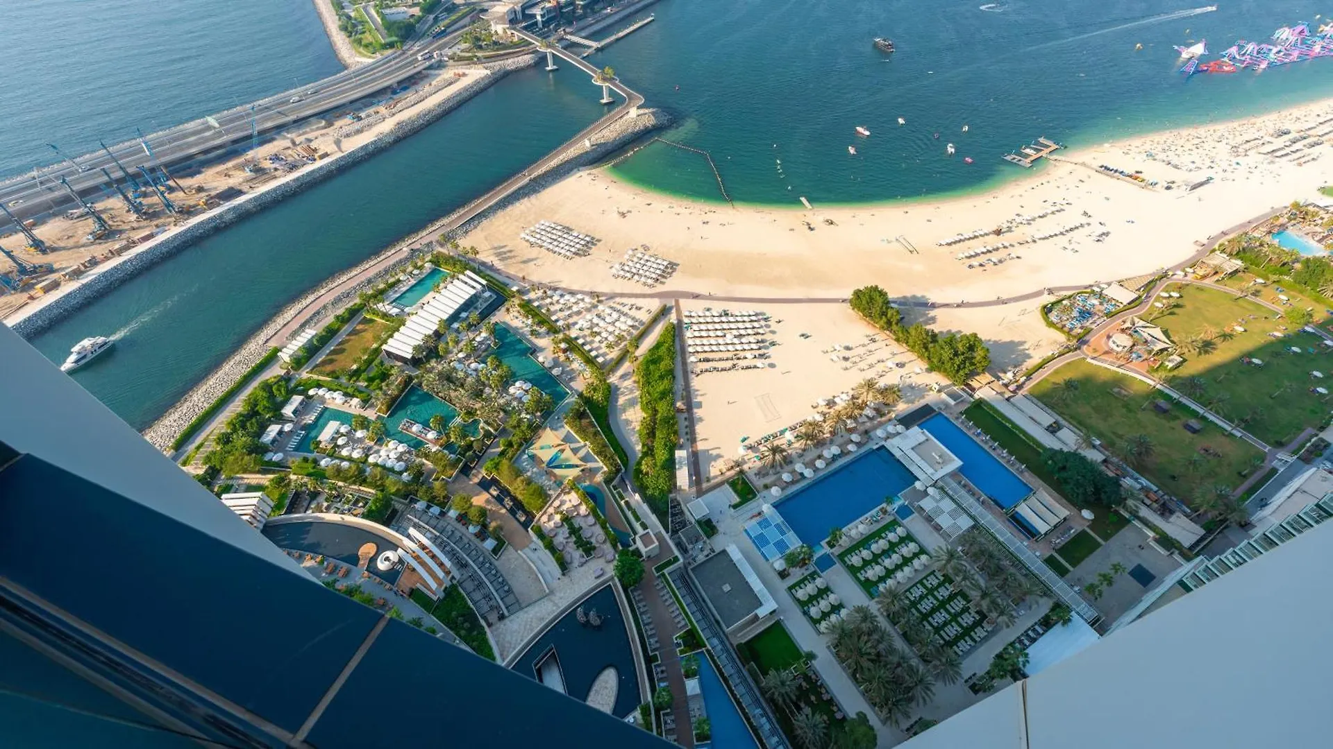 The Address Beach Resort Jbr - 3Br Beachfront With Ain Dubai View By Tlre Holiday Homes Apartment