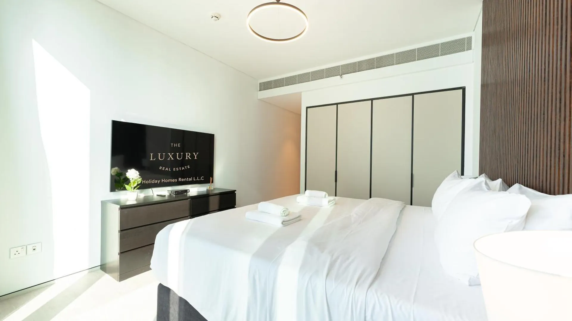 The Address Beach Resort Jbr - 3Br Beachfront With Ain Dubai View By Tlre Holiday Homes Apartment